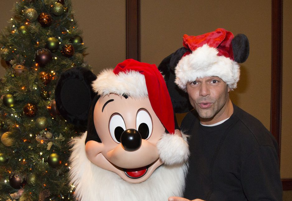 Ricky Martin celebra la previa navideña en familia y con estas tiernas fotos