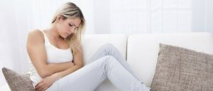 ¿Malestares de estómago? Estos consejos te ayudarán a aliviarlos y evitarlos