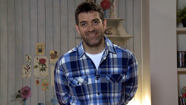 Felipe Braun muestra su look para la nueva teleserie "La colombiana"