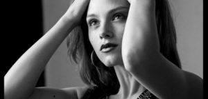 Ex "Amango" promueve la lactancia materna con esta tierna foto