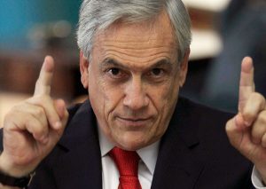 #EnLaBibliaDePiñera Redes sociales festinaron con error del ex Presidente
