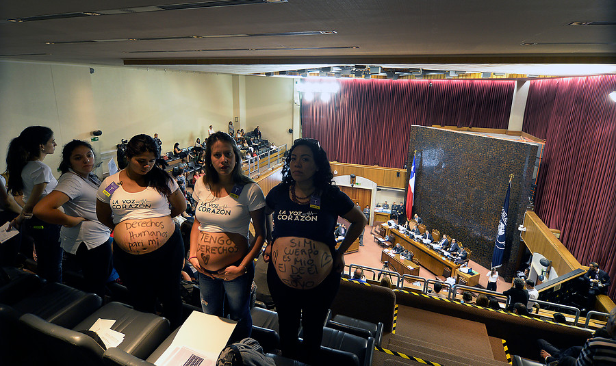 #FMDOSTeInforma Senado aprobó en general el proyecto de despenalización del aborto y sus tres causales