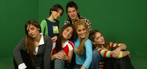 Ex protagonista de "BKN" regresa al país y pasa sus vacaciones en el sur