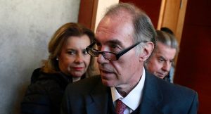 #FMDOSTeInforma Indignación tras cambio de arresto domiciliario de Jaime Orpis para viajar a Frutillar