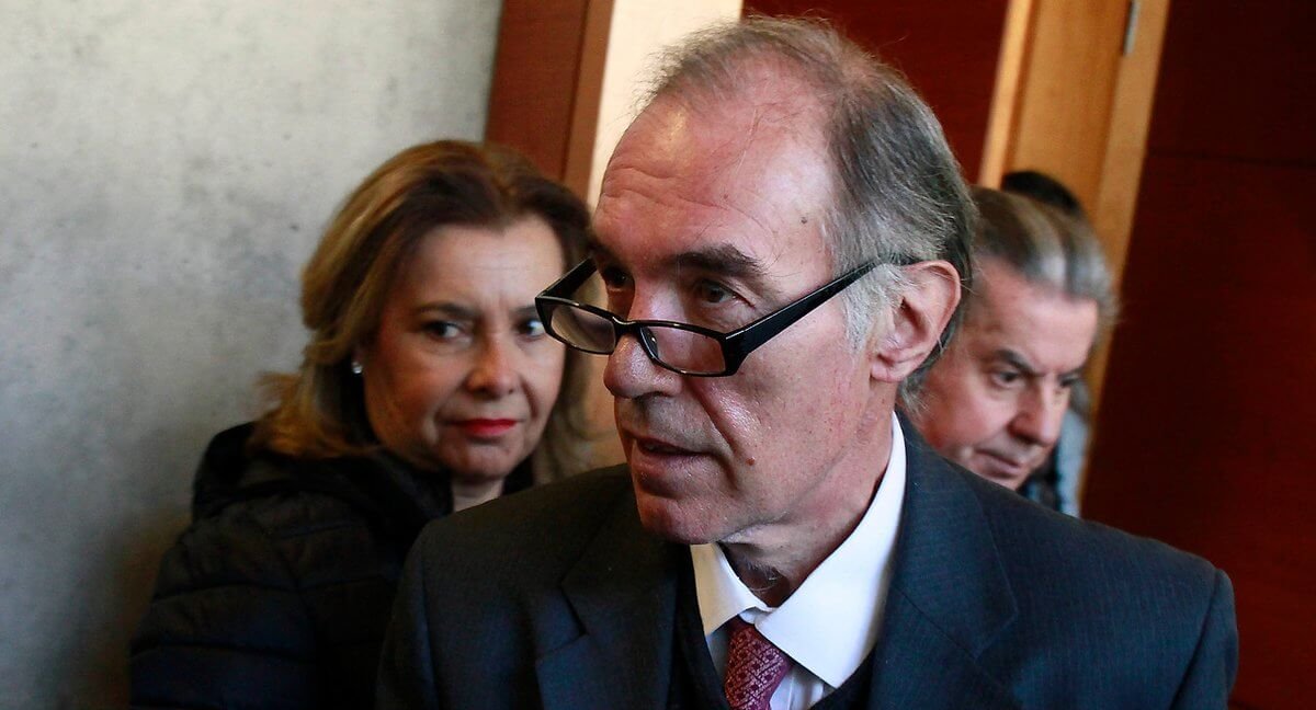 #FMDOSTeInforma Indignación tras cambio de arresto domiciliario de Jaime Orpis para viajar a Frutillar