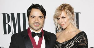 El romántico mensaje cumpleañero de Luis Fonsi a su esposa Águeda López