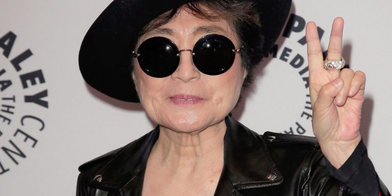 Yoko Ono llega a Chile a exponer "Dream come true"