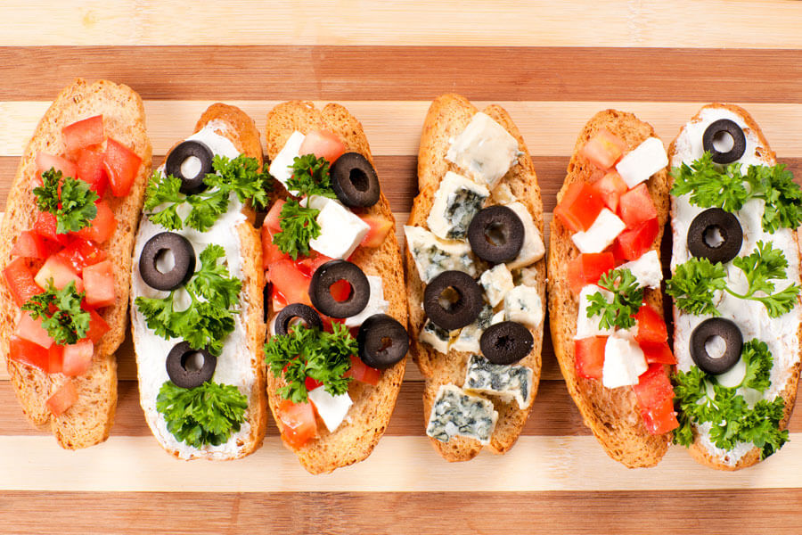 Disfruta las tardes y noches ¡con estos deliciosos picoteos!