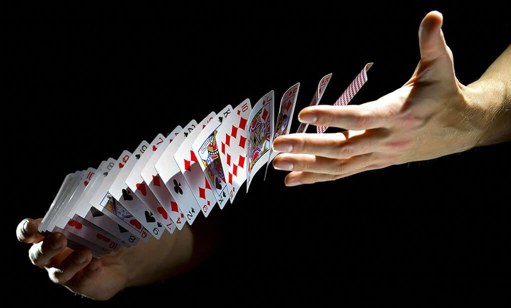 ¡No lo hagas! Este es el peligroso truco que casi le cuesta la vida a famoso ilusionista