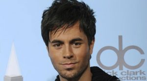 Escucha un adelanto de la nueva canción de Enrique Iglesias