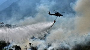 Conoce los 5 helicópteros que se unirán a combatir los incendios este miércoles