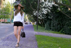 Lace up: Aprende a usar la tendencia de los cordones en ropa y zapatos