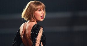 Tiene 7 años y ya es la doble oficial de Taylor Swift