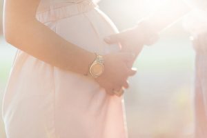 Famosa actriz de Hollywood se convirtió en madre por primera vez