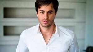 ¡Aww! Filtran tierna foto de Enrique Iglesias cuando tenía ocho años