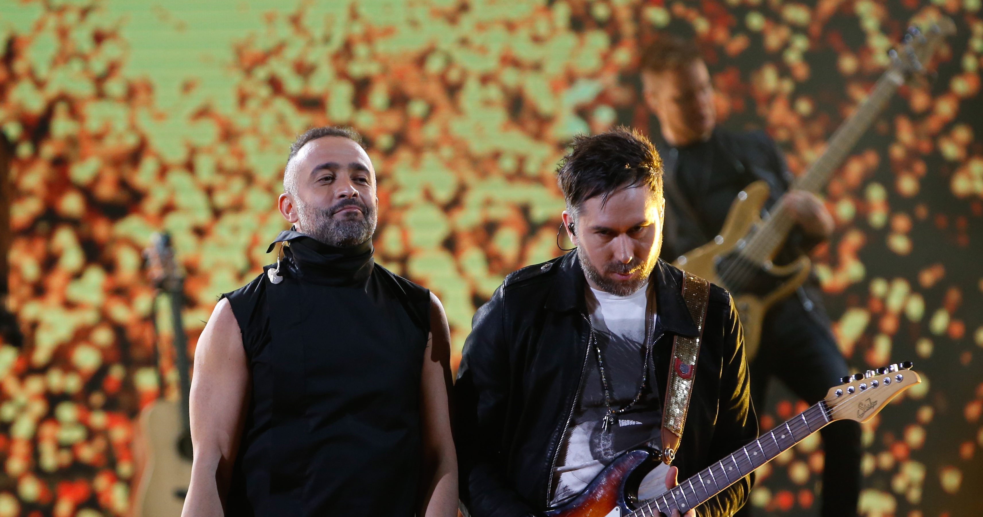 El gran gesto de Mario Domm con una damnificada por los incendios forestales