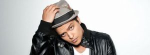 Bruno Mars se prepara para rendir homenaje a Prince en los Grammy