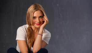 ¡Iguales! Nicole sorprende a sus seguidores con tierna foto junto a su hija