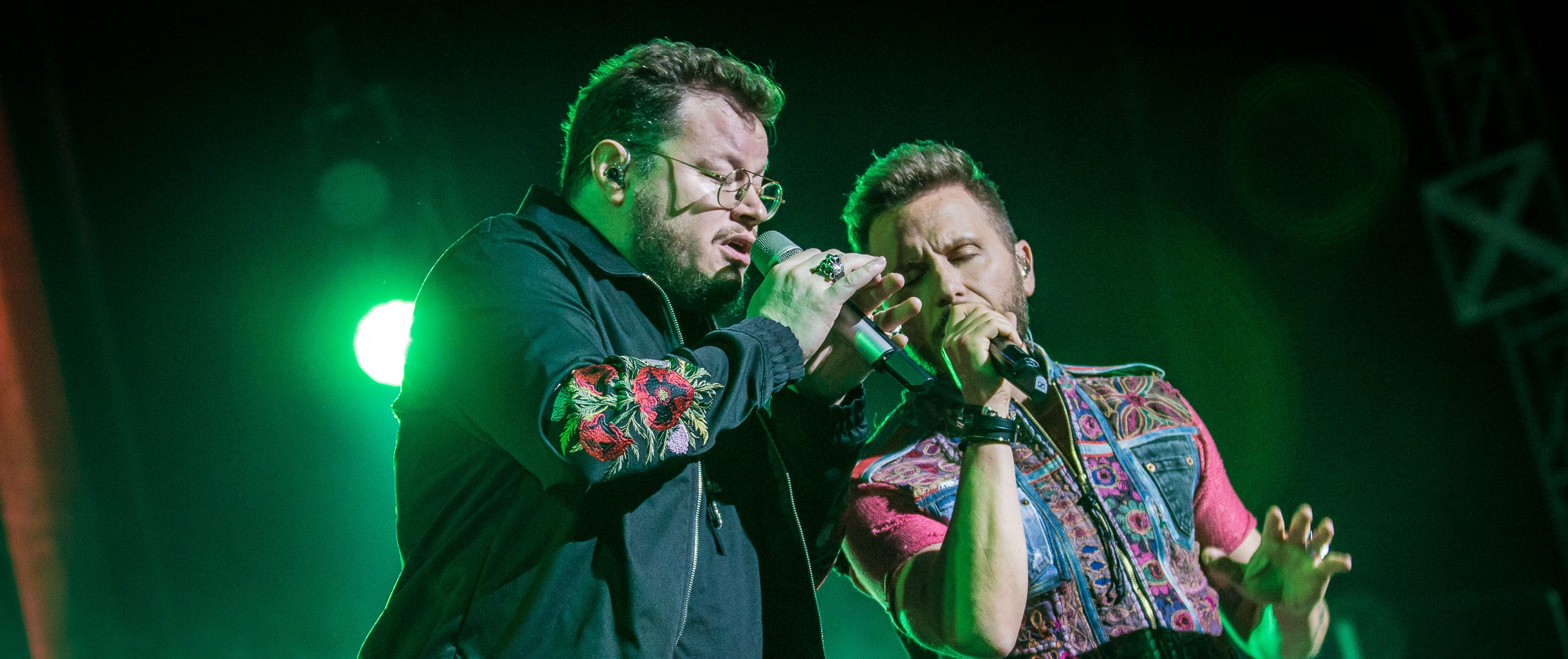 ¡Sin Bandera enamoró al Movistar Arena con su Una última vez!