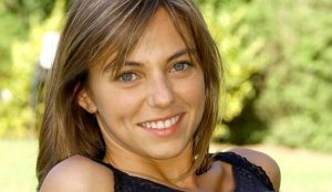 Mariana Derderián muestra sus cuatro meses de embarazo con hermosa fotografía