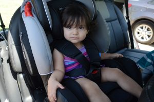 Todo lo que debes saber sobre la nueva normativa para transportar niños en autos