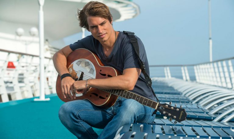 Carlos Baute retorna a Chile con su "Vamo' a la calle tour"