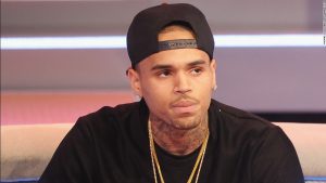 Chris Brown quedó en libertad tras ser acusado de violación