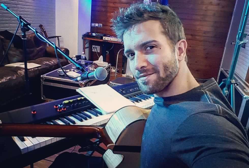 Pablo Alborán envía mensaje en el Día internacional de la mujer