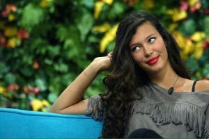 Conoce los tratamientos con los que Michelle Carvalho quiere bajar de peso