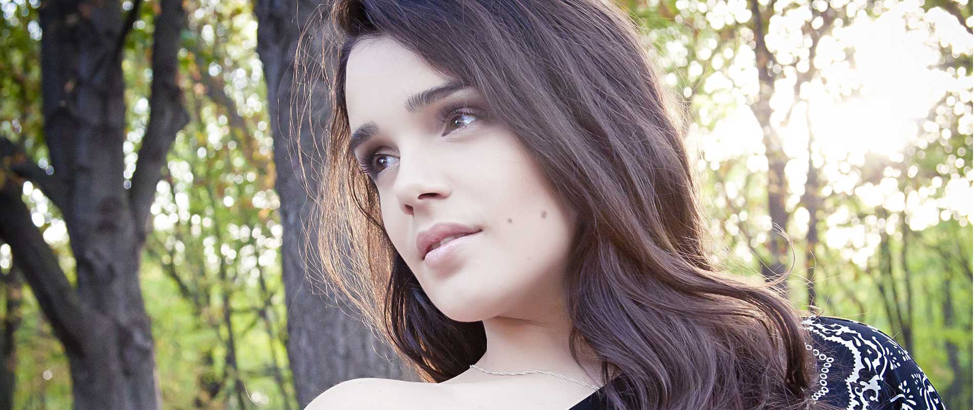 Ella es Alexandra Kutas, la modelo en silla de ruedas que rompe los esquemas de la moda