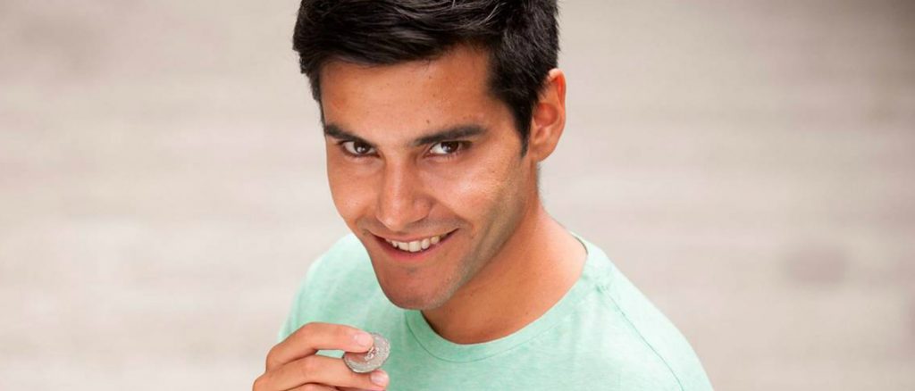 El actor Ariel Mateluna