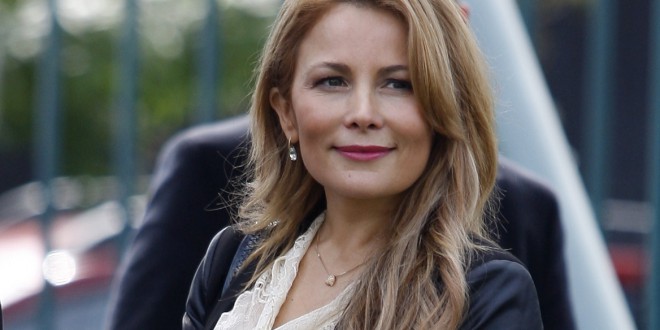 Cathy Barriga se retiró indignada de un evento tras ser presentada como la ex de Ronnie Dance