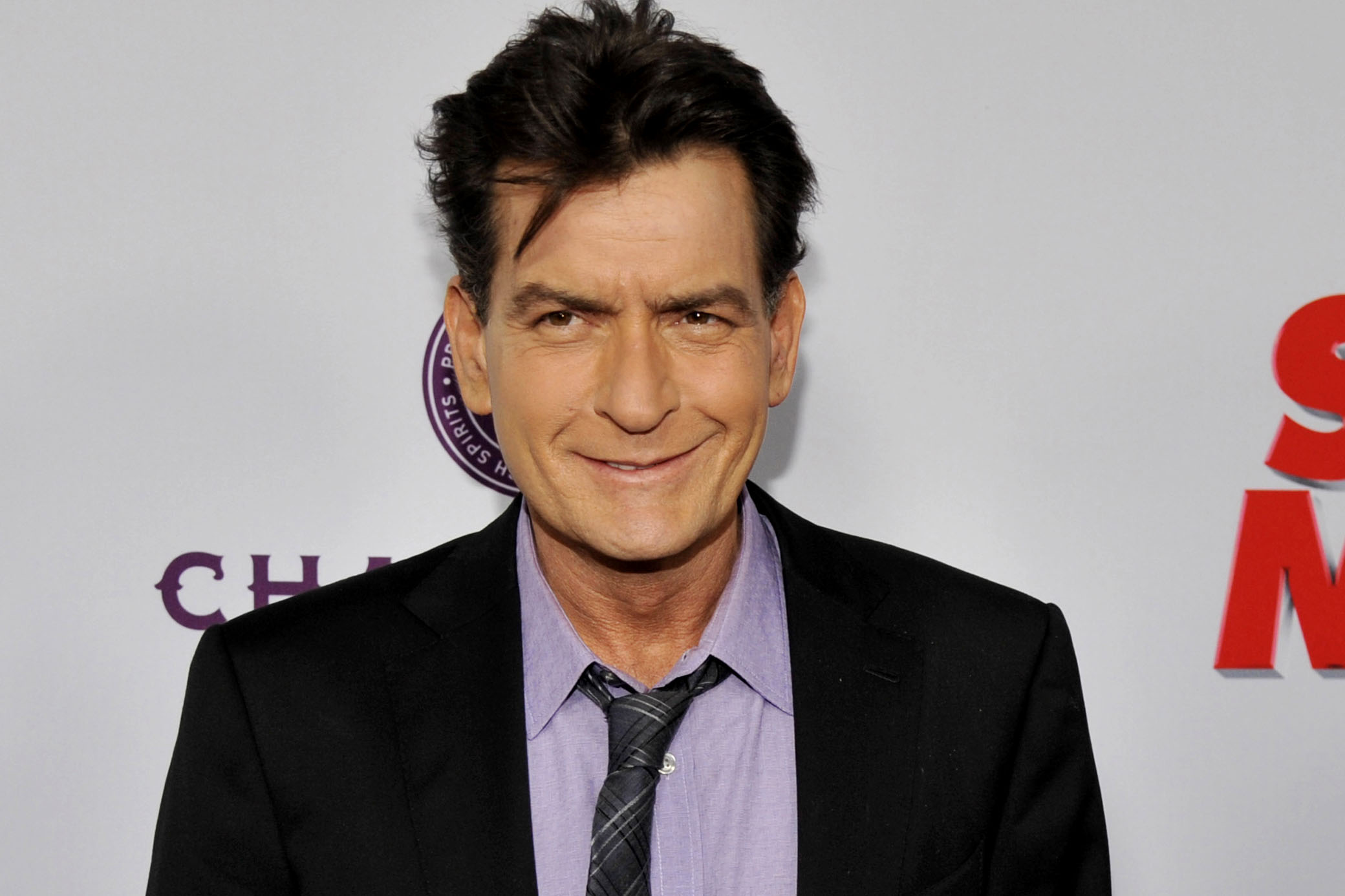 Charlie Sheen realizó fuerte declaración sobre actores de Hollywood