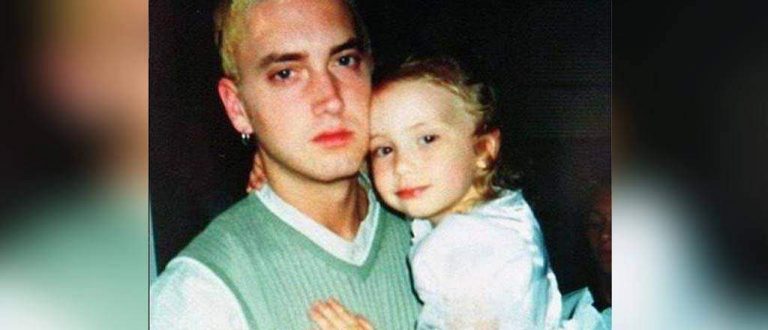 Eminem y su hija cuando era pequeña