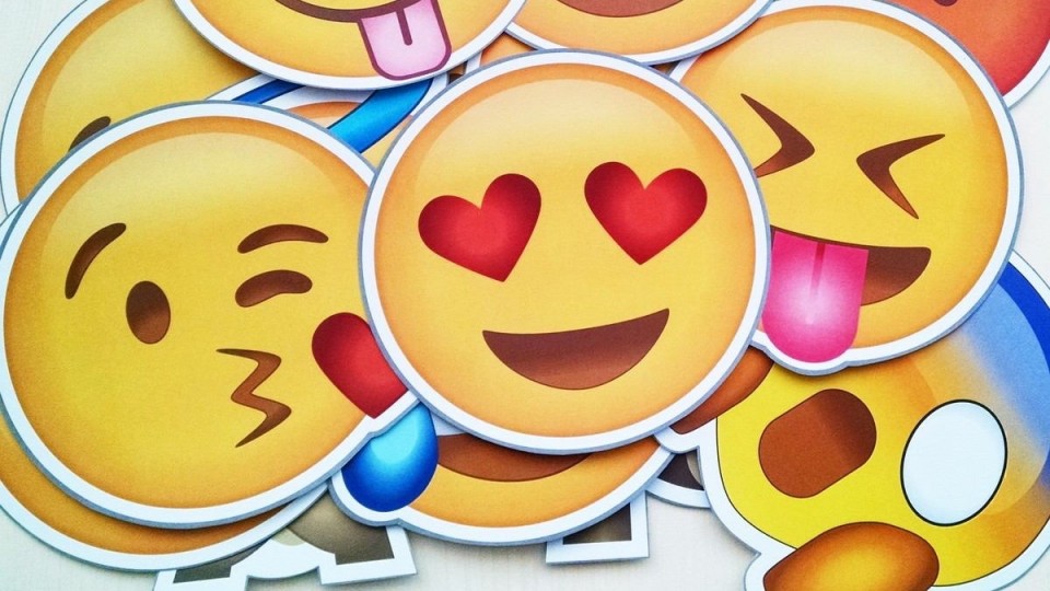 Varios emojis juntos