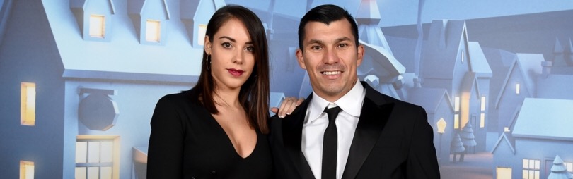 Gary Medel se casa y así fue la emotiva propuesta de matrimonio