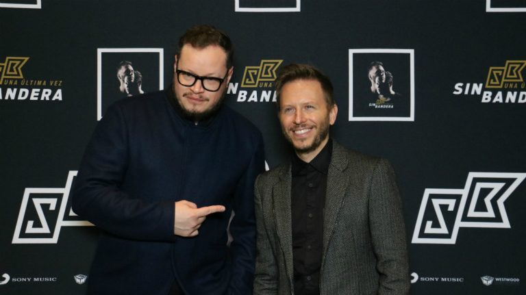 ¡Así suena Sin Bandera con su nuevo disco acústico!