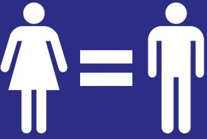 Mujer transexual denuncia discriminación en tienda del centro de Santiago