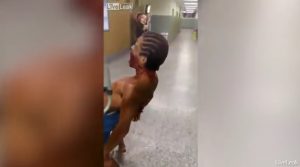 ¿Poseído? Hombre provoca terror en hospital de Río de Janeiro