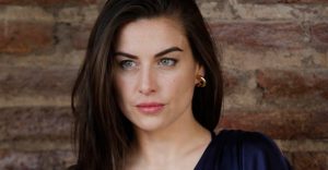 Ingrid Cruz sorprende en redes sociales con foto junto a su hija