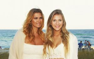 María Alberó y su hija Blu se hicieron simbólico tatuaje