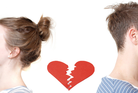 Aseguran quiebre de famosa pareja de chicos reality