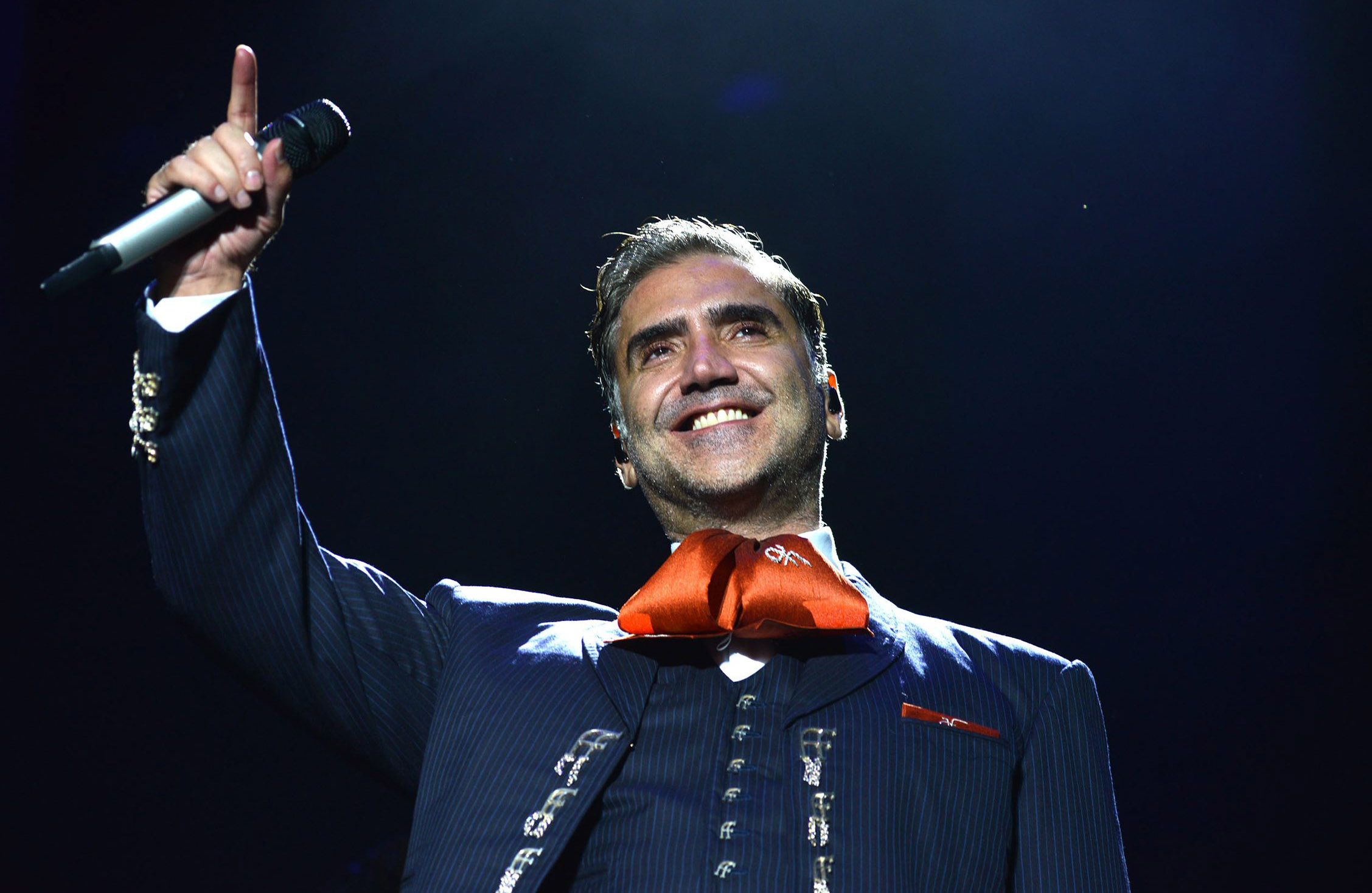 Последние твиты от alejandro fernández (@alexoficial). 