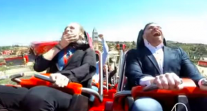 Esto es lo peor que te puede pasar cuando estás en una montaña rusa