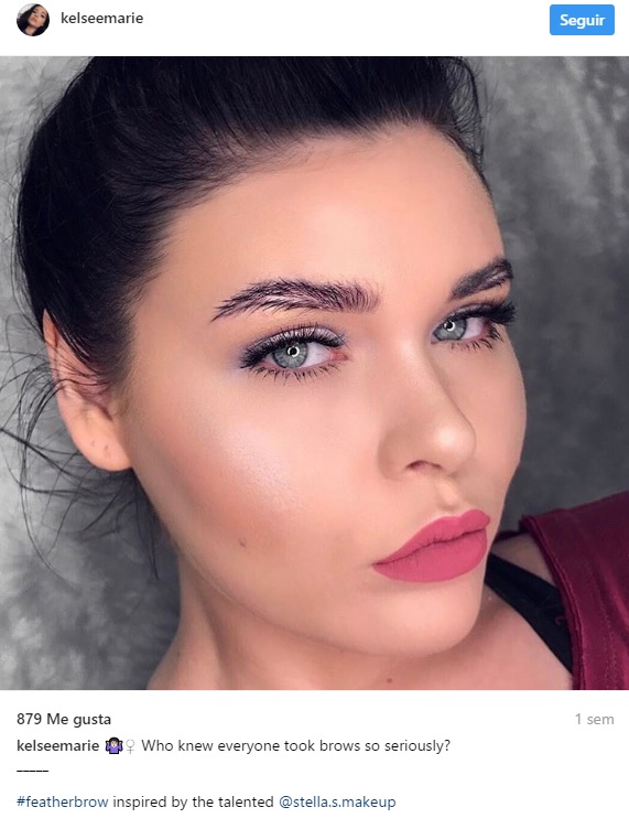 Cejas pluma, tendencia en maquillaje