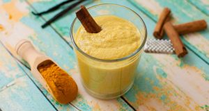 3 recetas con cúrcuma que ayudarán a fortalecer tu sistema inmune