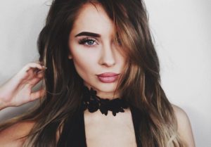 ¡Nadie es perfecto! La sincera respuesta de una youtuber de belleza a una seguidora