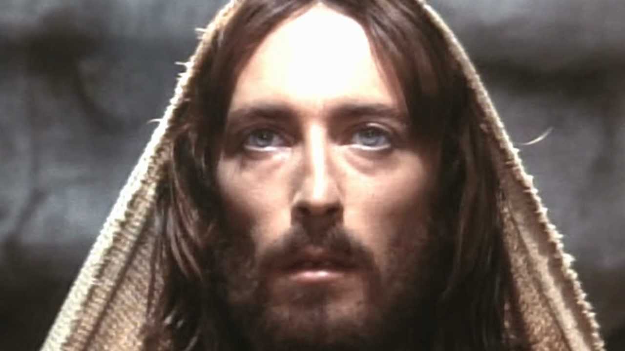 A 41 años de su estreno: Así luce el protagonista de "Jesús de Nazareth"