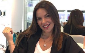 Kathy Bodis llama a cuidarse con productos para bajar de peso