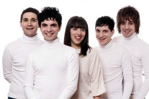 Miranda! Rompe estereotipos con la portada de su nuevo disco